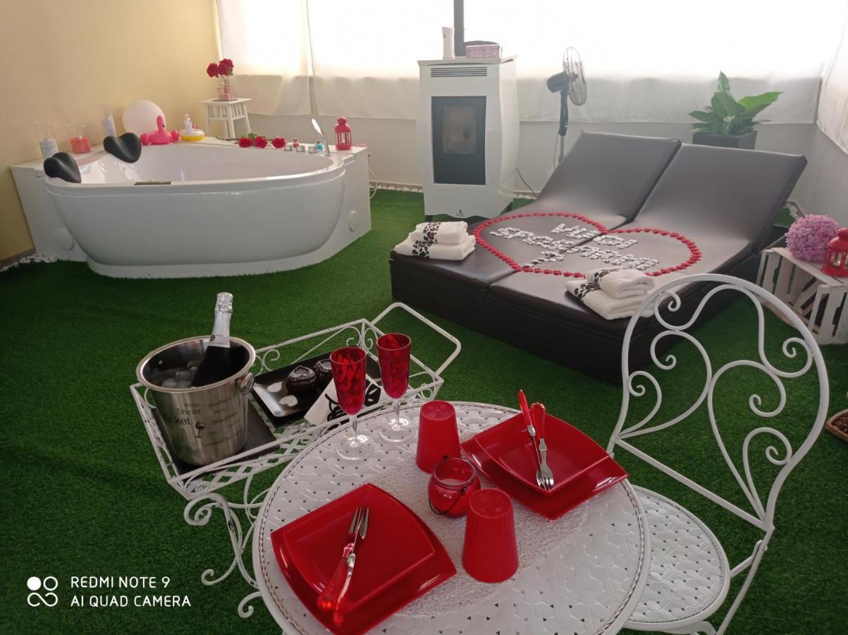 B&B Ravenna In Love Relax Conventello Exterior foto
